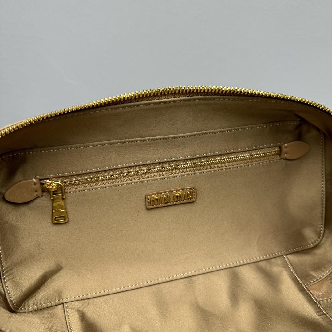 Miu Miu Arcadie Matelassé Nappa Leather Bag   27-12-9cm - FashionPlug