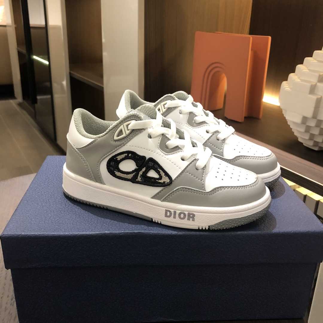 Dior Kids Sneakers - FashionPlug