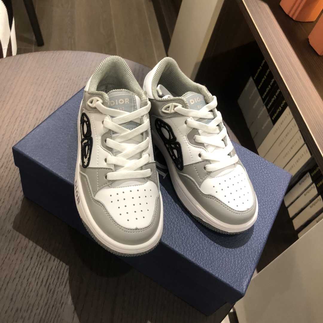 Dior Kids Sneakers - FashionPlug