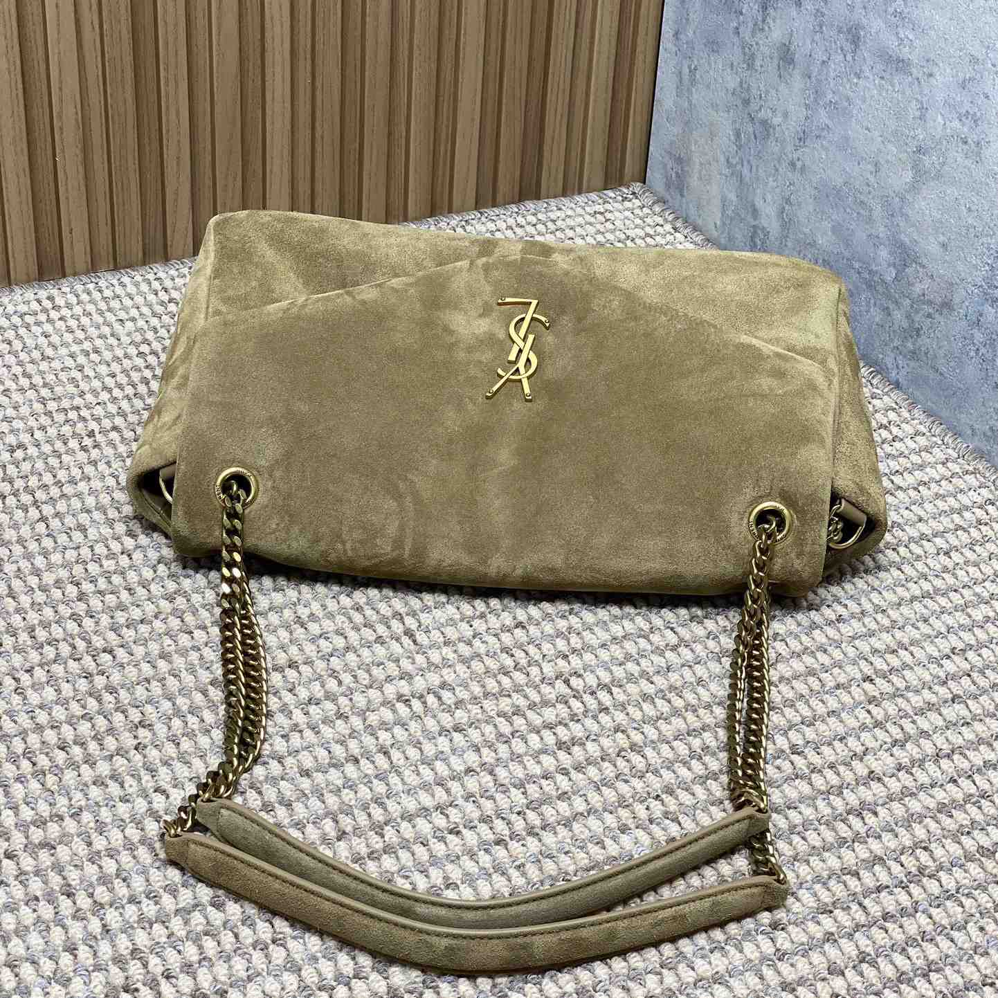 Saint Laurent Calypso Large In Lambskin  (36x20x10cm) - FashionPlug
