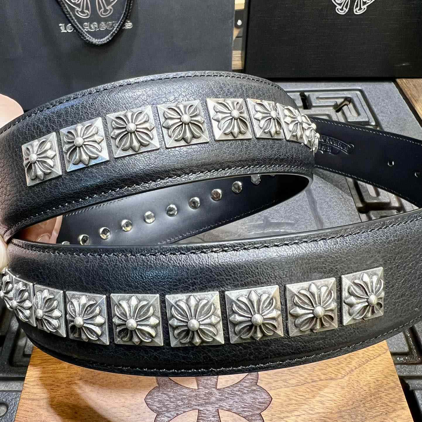 Chrome Hearts Retro Punk Rock Genuine Leather Belt   38MM - FashionPlug