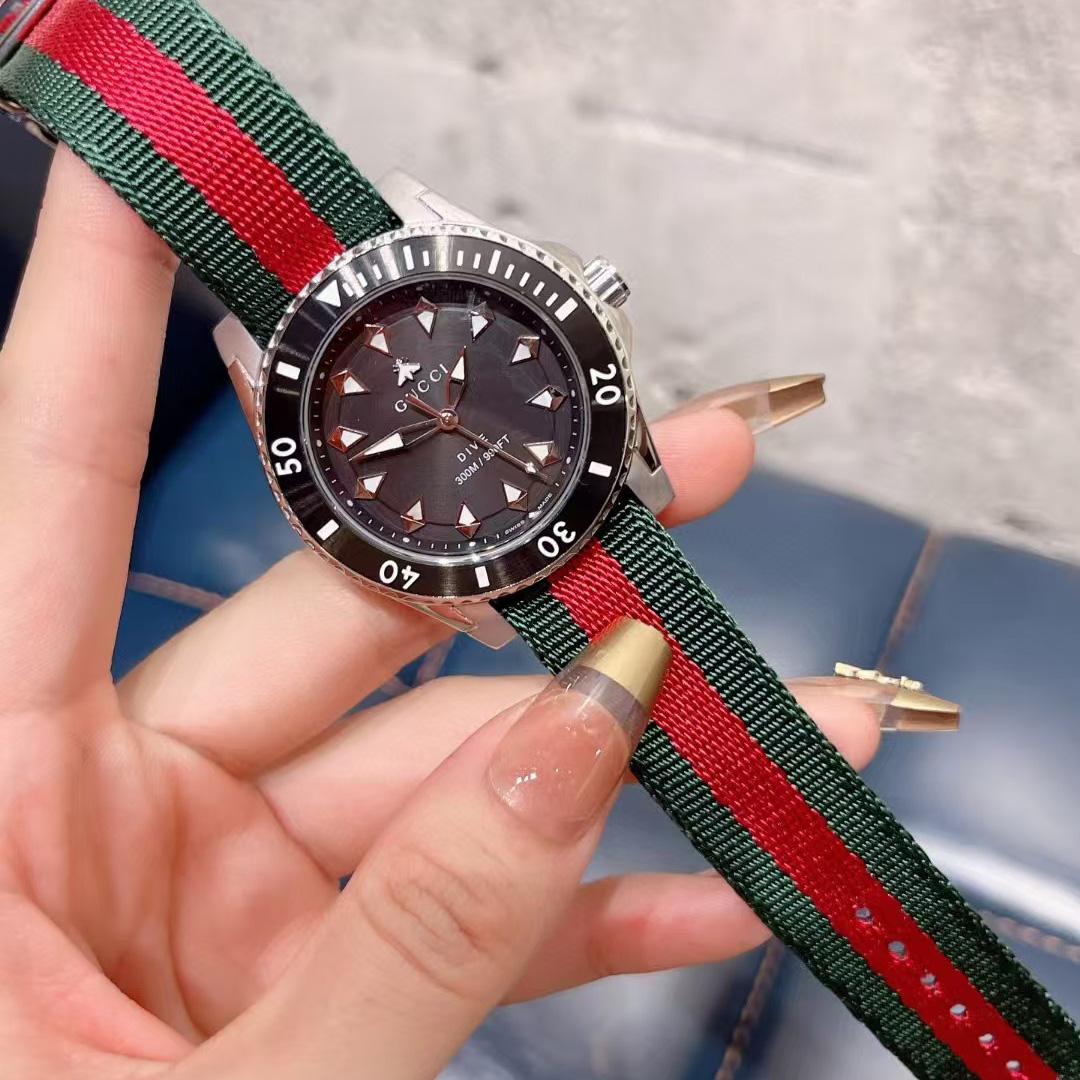 Gucci Watch - FashionPlug