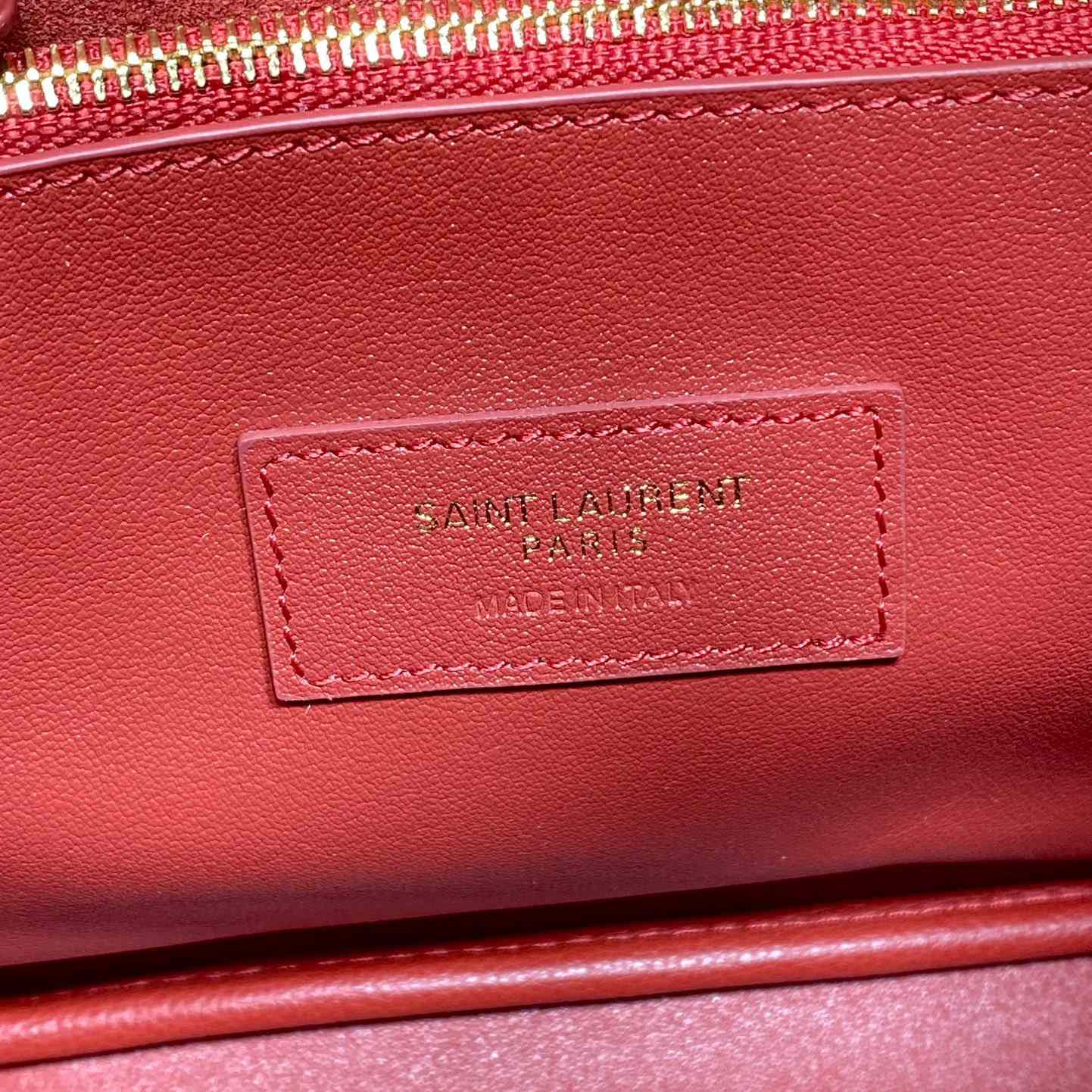 Saint Laurent LE 5 À 7 Supple Small In Grained Leather - FashionPlug