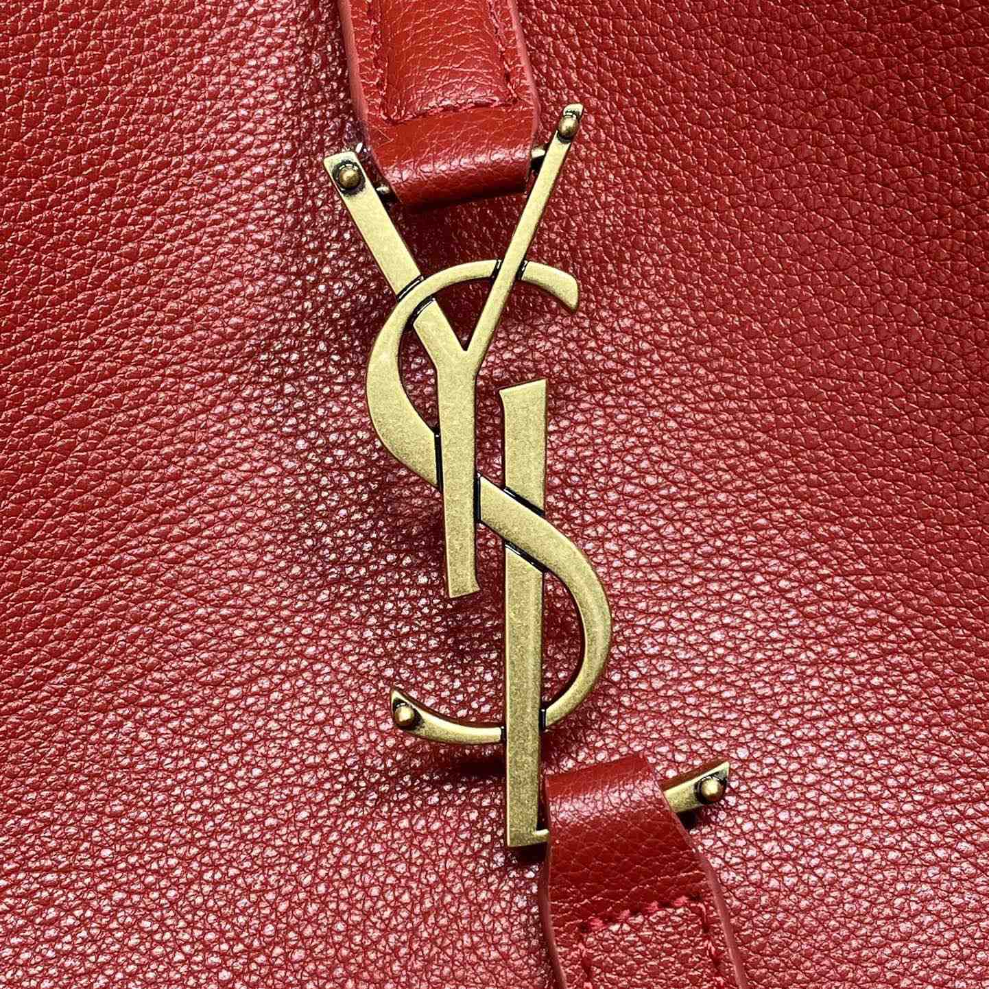 Saint Laurent LE 5 À 7 Supple Small In Grained Leather - FashionPlug