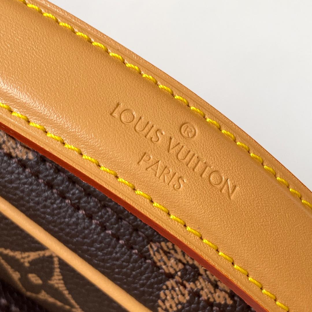 Louis Vuitton Nil   M14025 - FashionPlug