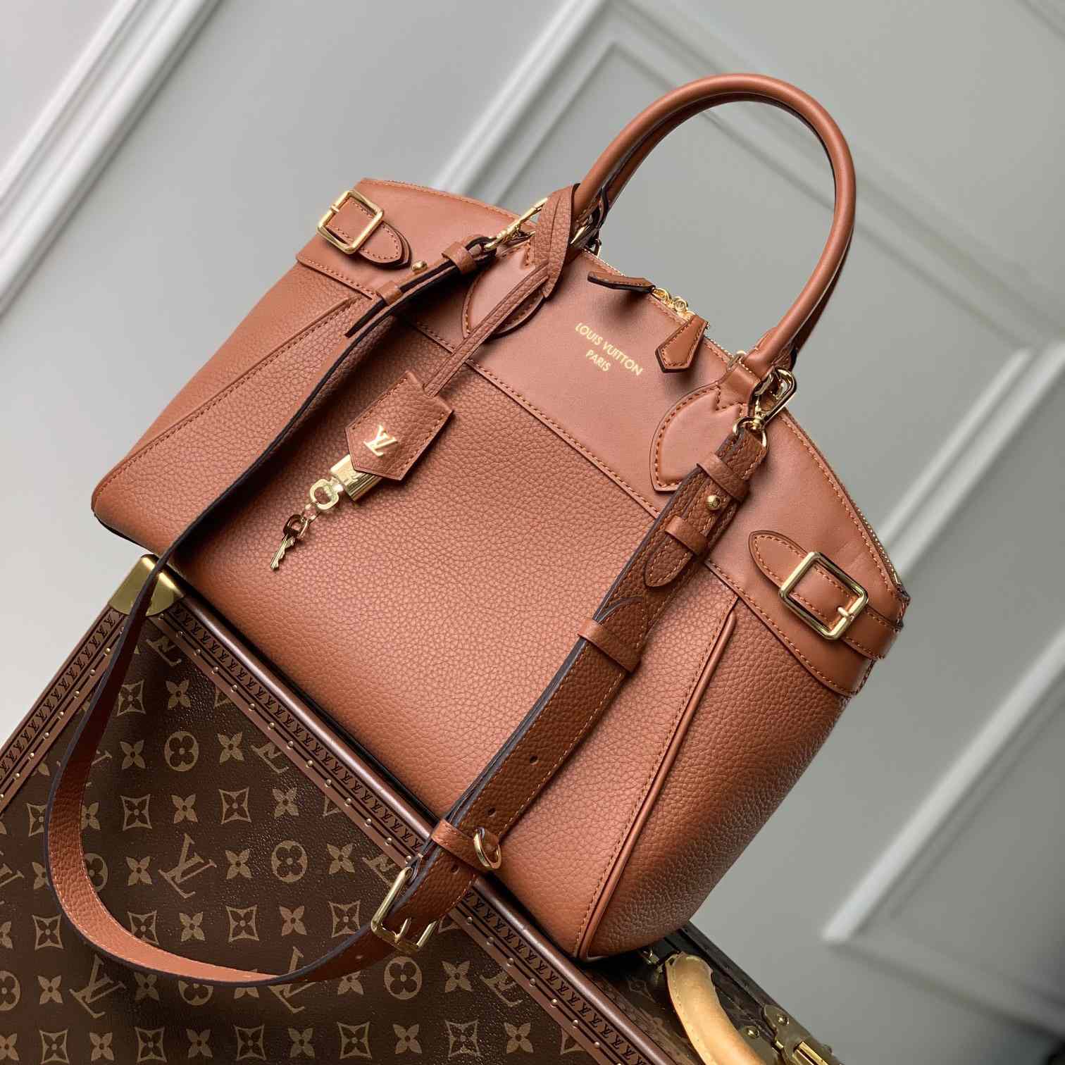 Louis Vuitton Vendôme MM  M22925 - FashionPlug