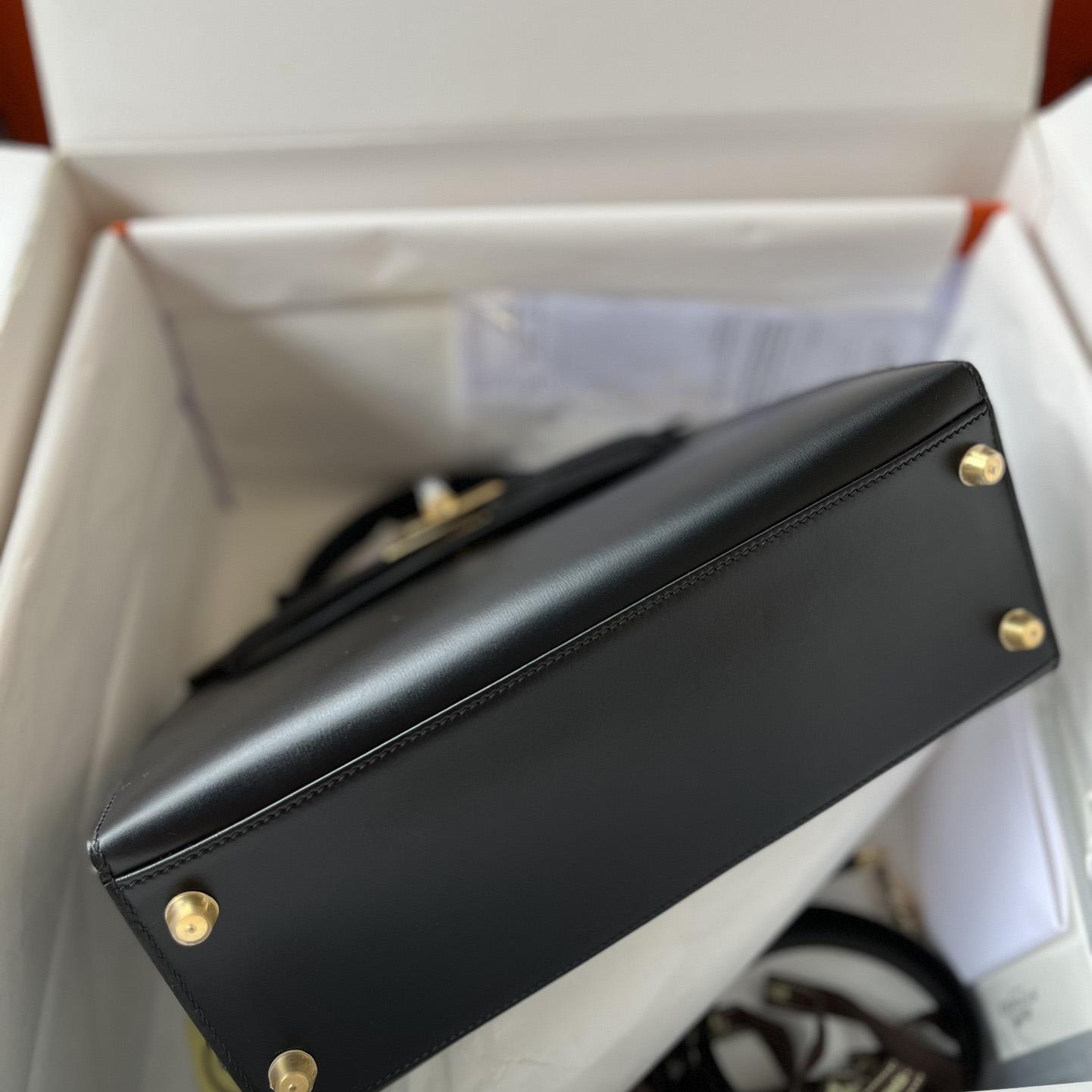 Hermes Kelly Bag 28 - FashionPlug