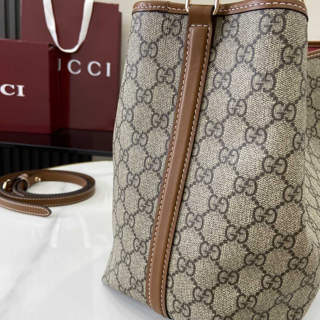 Gucci GG Emblem Small Shoulder Bag - FashionPlug