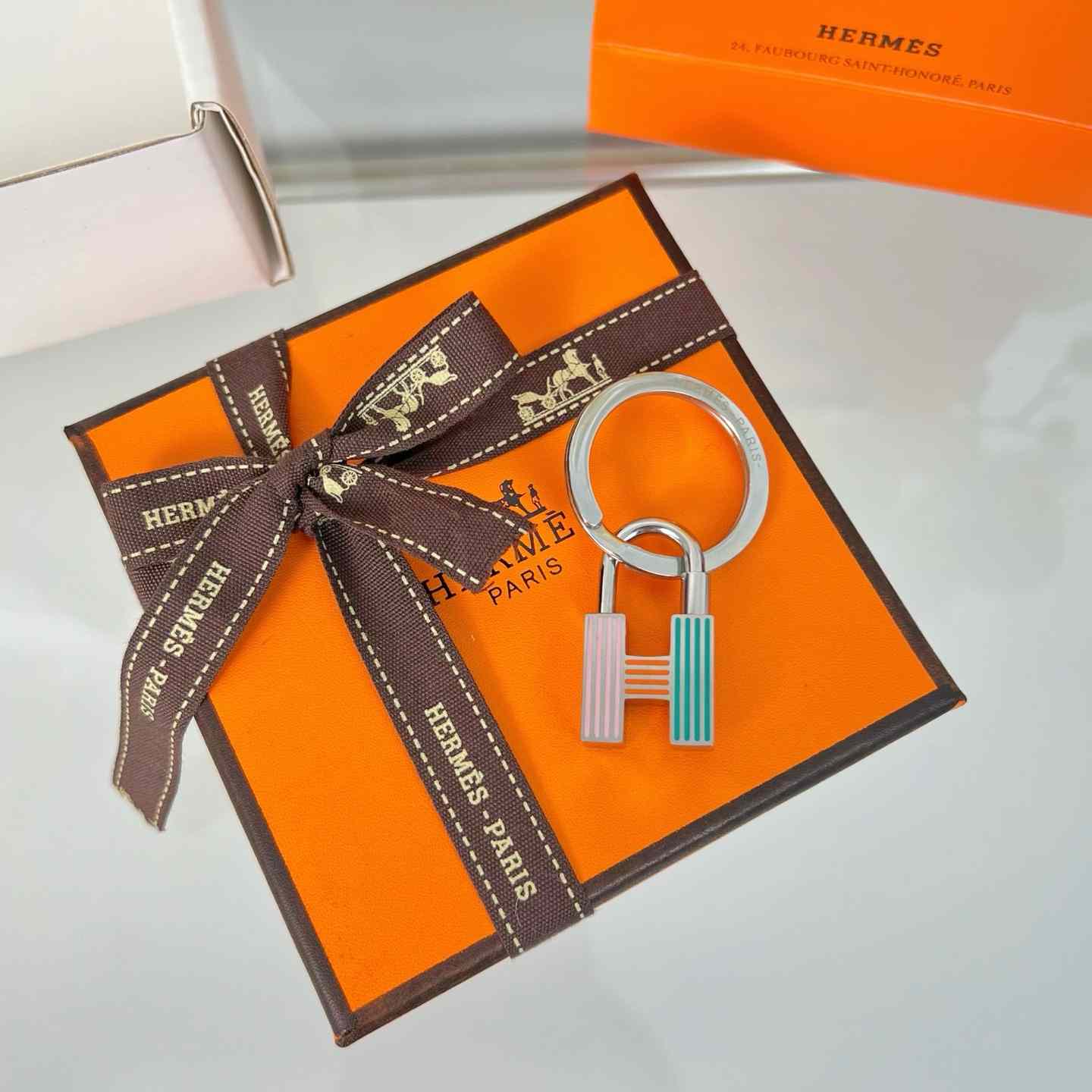 Hermes Cadenas Quizz Rainbow Key Ring - FashionPlug