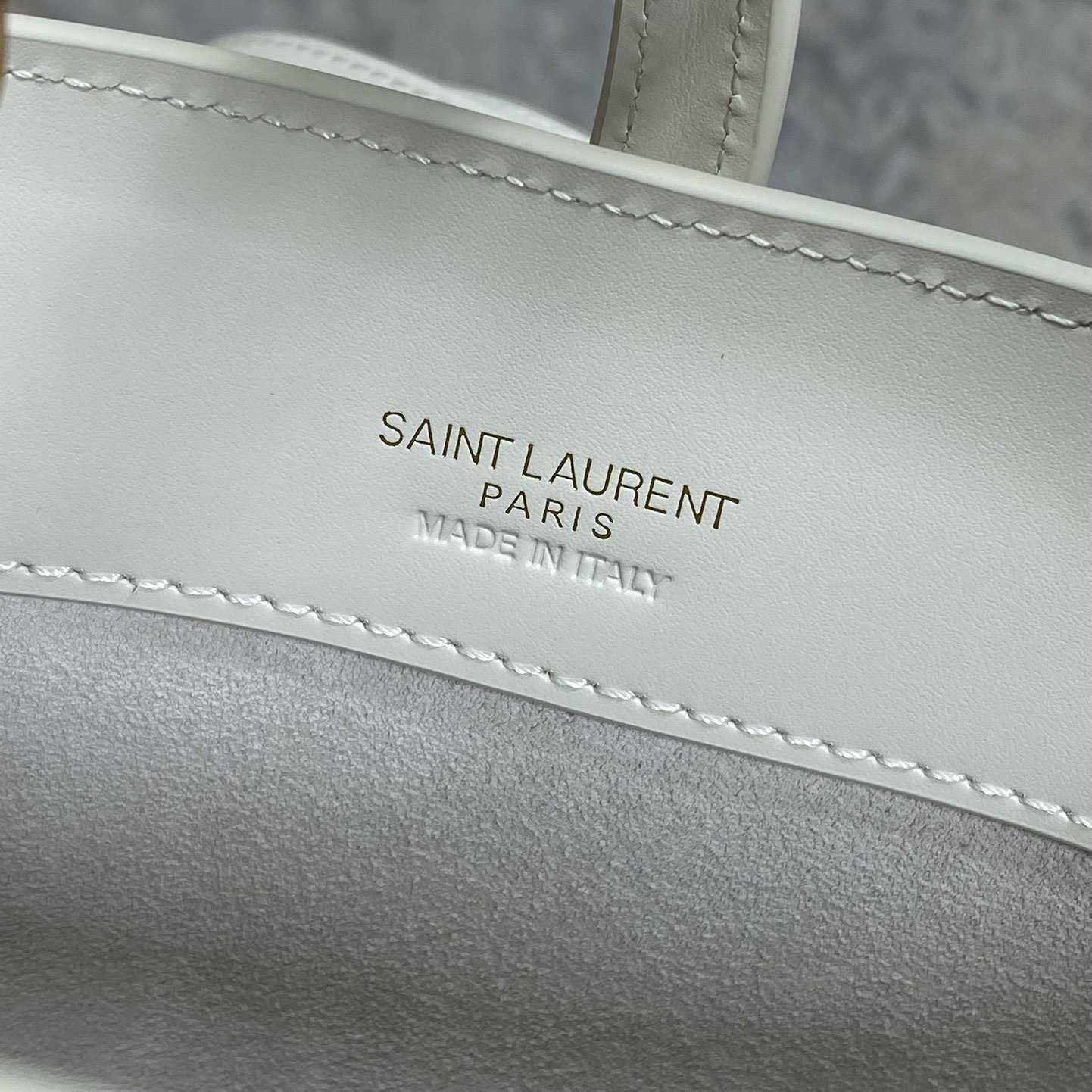 Saint Laurent Le 37 Mini In Shiny Leather - FashionPlug
