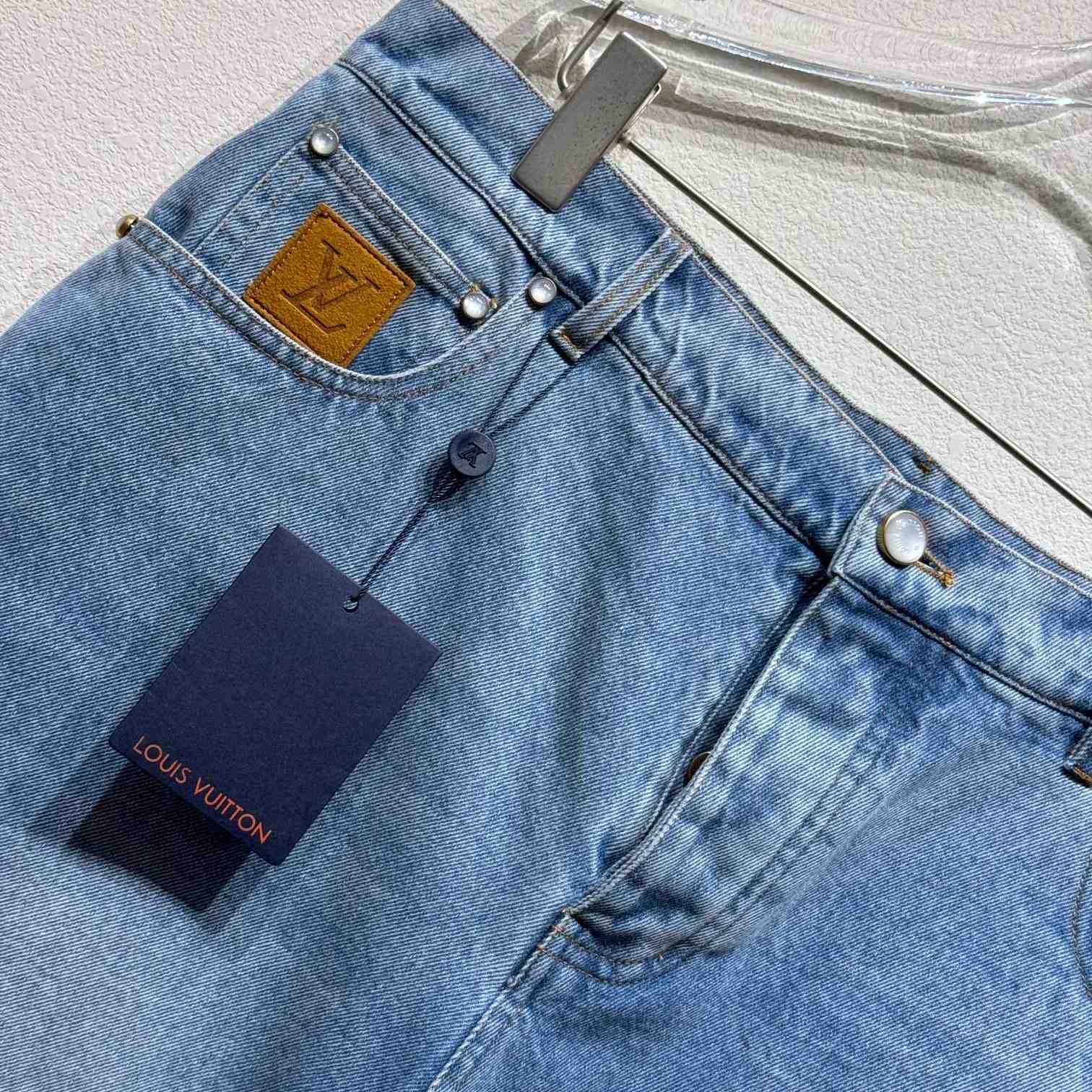 Louis Vuitton LV Denim Shorts    1AGTHT - FashionPlug
