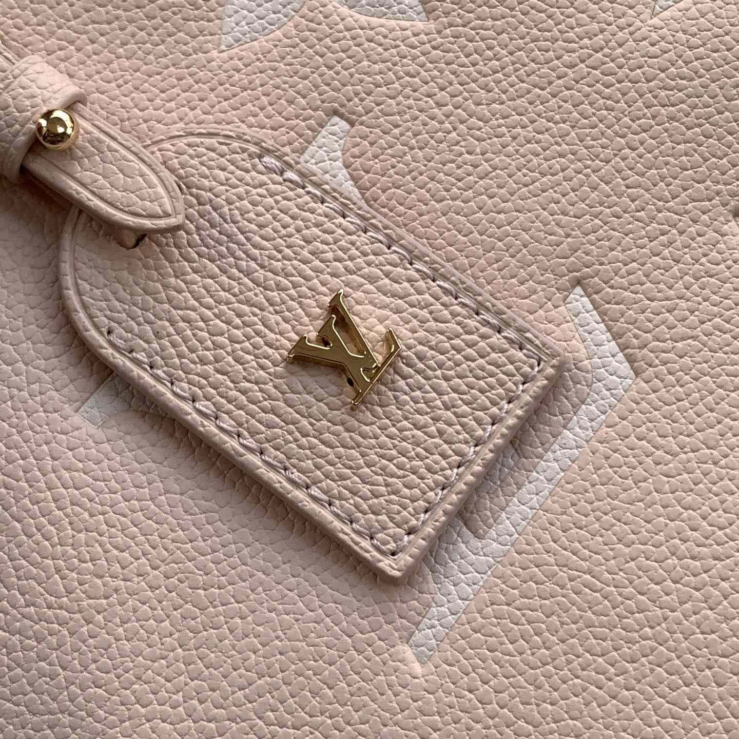 Louis Vuitton CarryAll PM   M14209 - FashionPlug