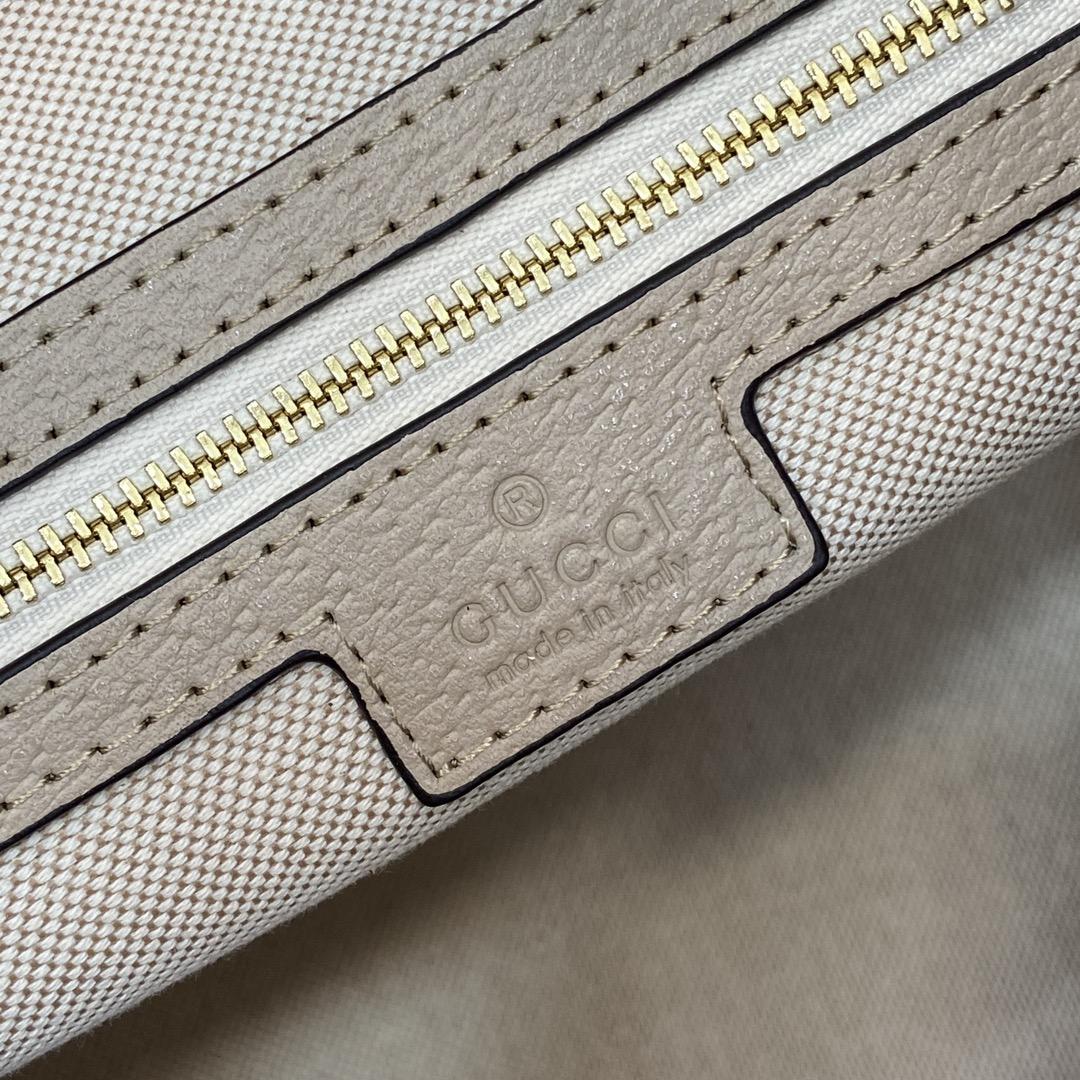 Gucci Ophidia Medium Shoulder Bag - FashionPlug