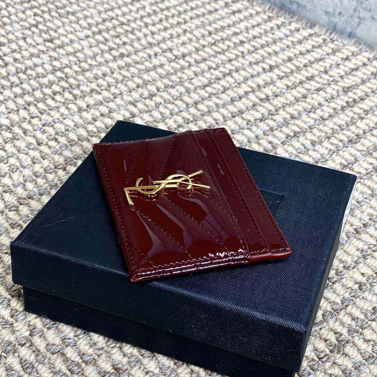 Saint Laurent Cassandre Matelasse Card Case In Patent Leather - FashionPlug