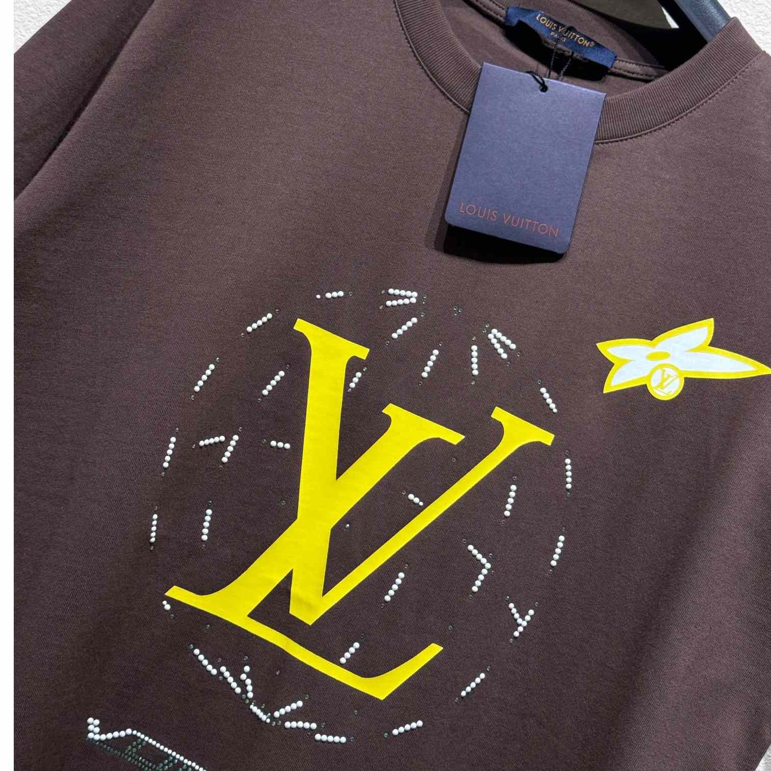 Louis Vuitton Washed Embellished Cotton T-Shirt   1AHCL3 - FashionPlug