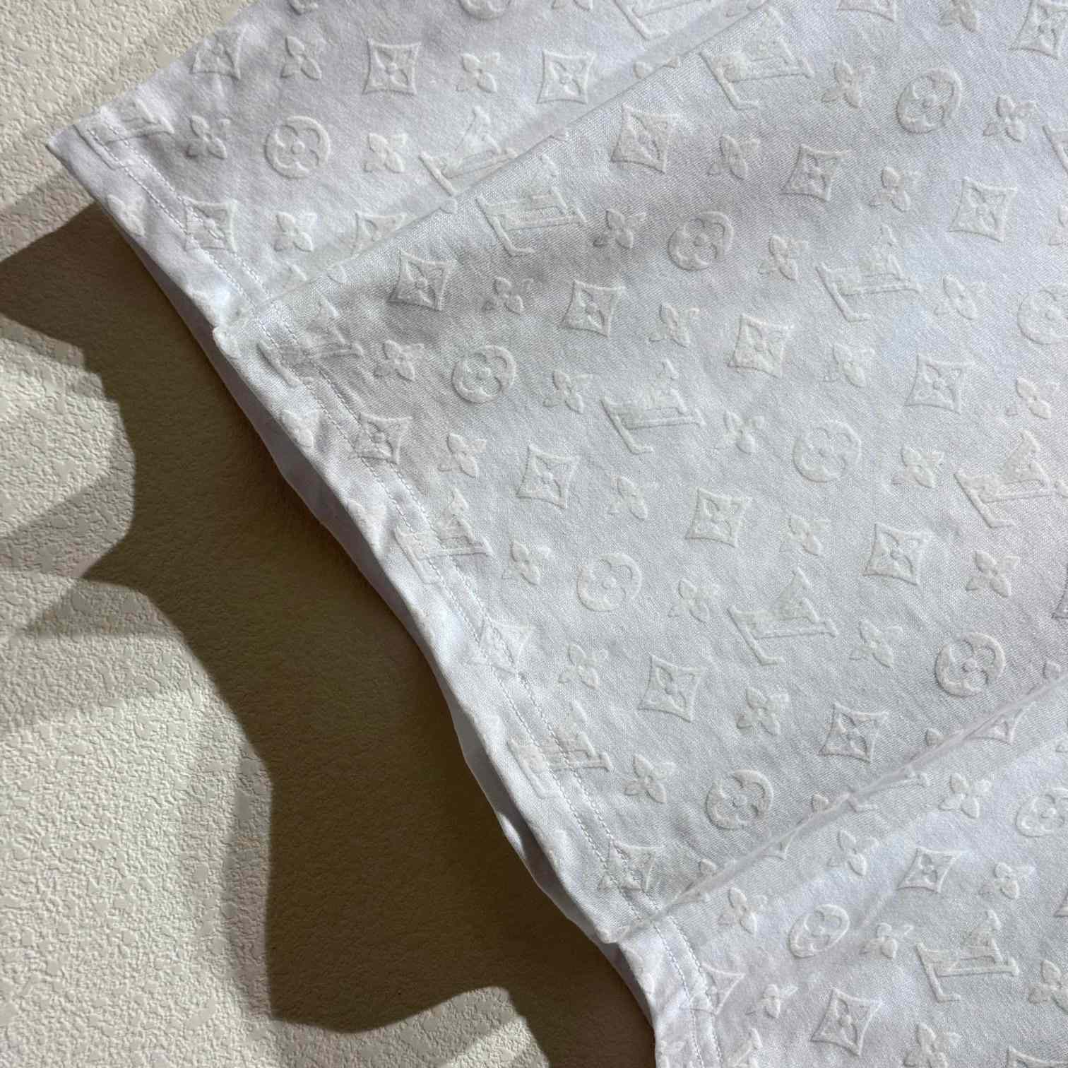 Louis Vuitton Monogram T-Shirt - FashionPlug