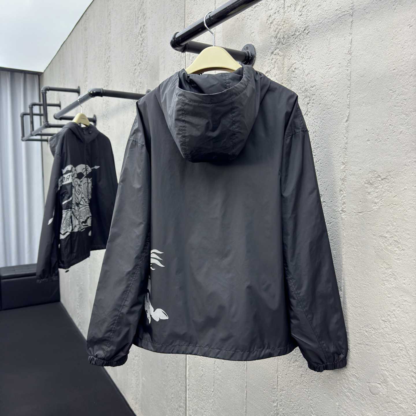 Burberry EKD Nylon Jacket - FashionPlug