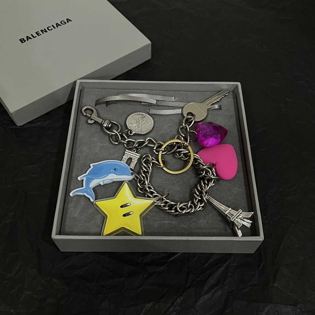 Balenciaga Charm/keychain - FashionPlug
