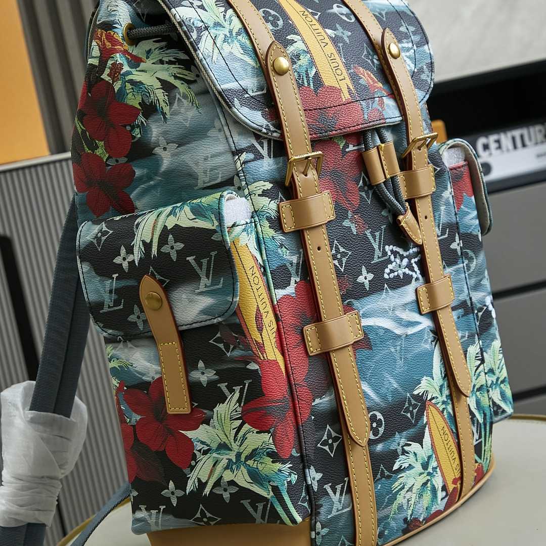 Louis Vuitton Christopher MM  M24996 - FashionPlug
