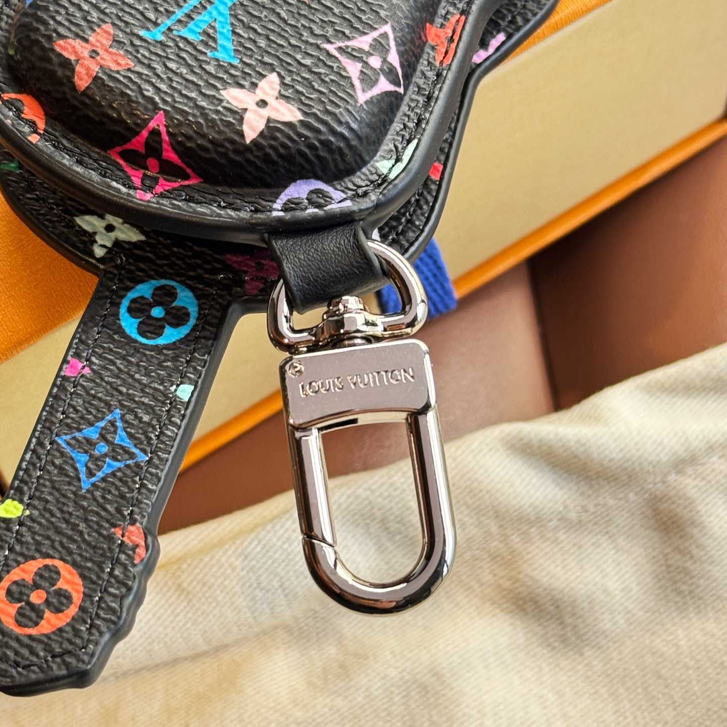 Louis Vuitton Guitar Pouch Bag Charm   M02032 - FashionPlug