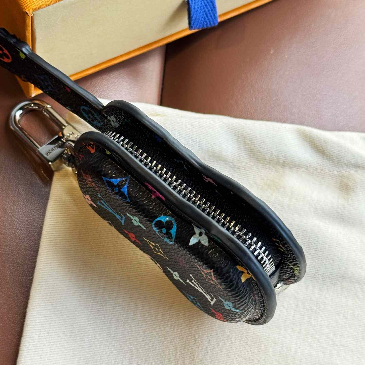 Louis Vuitton Guitar Pouch Bag Charm   M02032 - FashionPlug