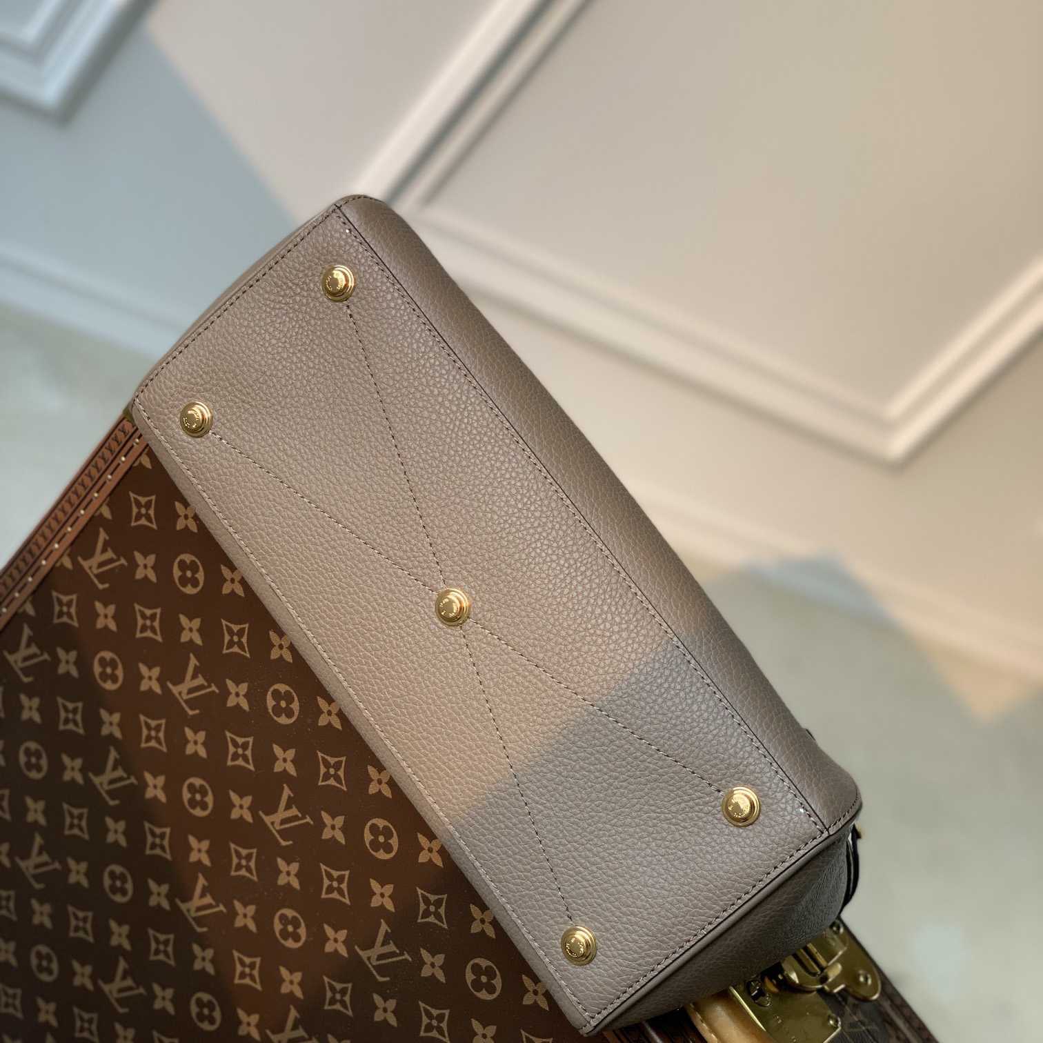 Louis Vuitton Vendôme MM  M22927 - FashionPlug