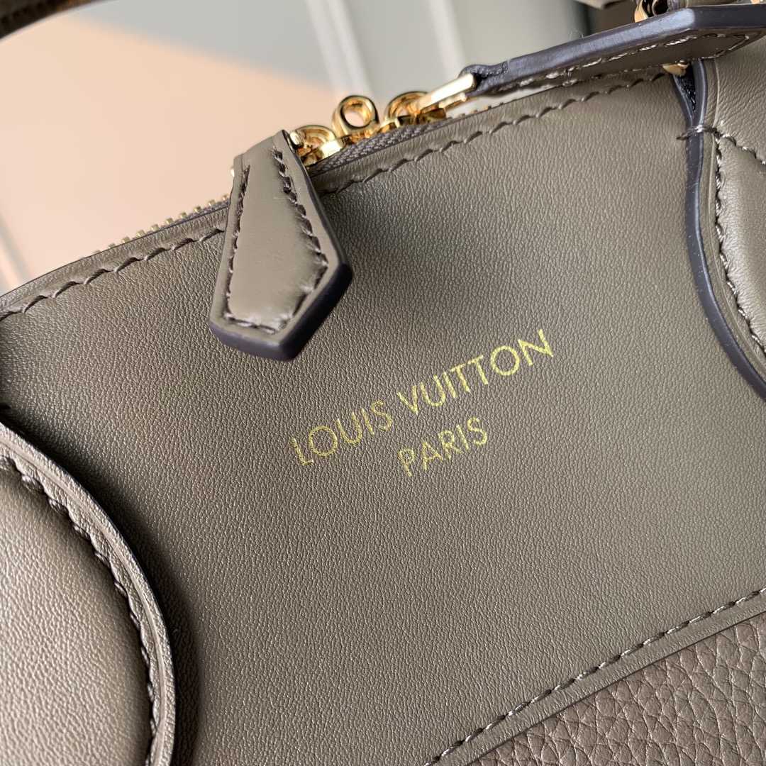 Louis Vuitton Vendôme MM  M22927 - FashionPlug