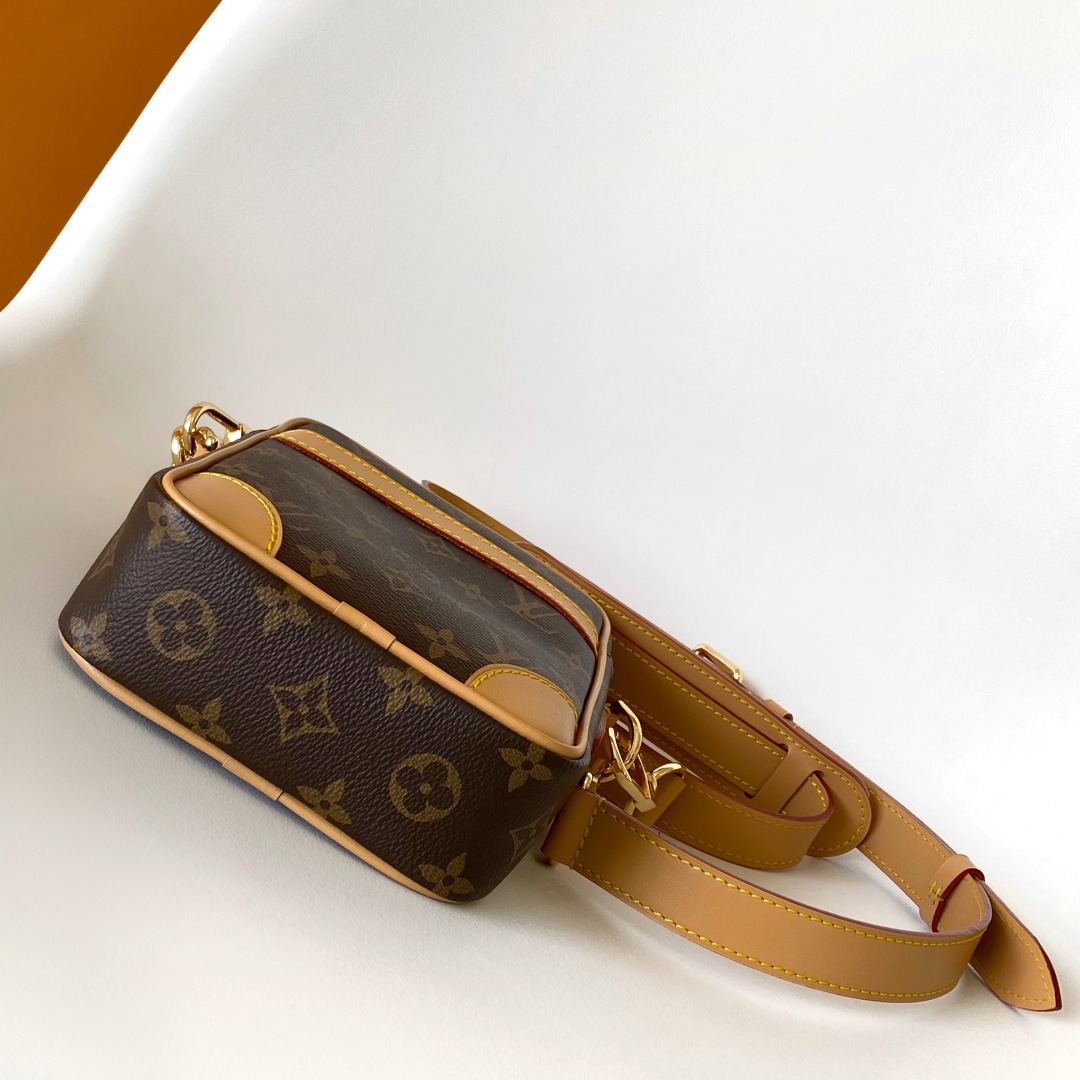 Louis Vuitton Danube   M14013 - FashionPlug