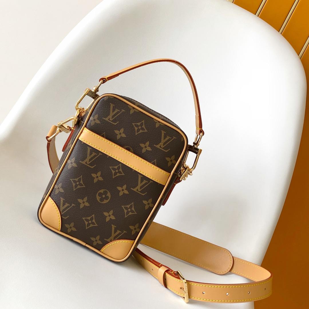 Louis Vuitton Danube   M14013 - FashionPlug