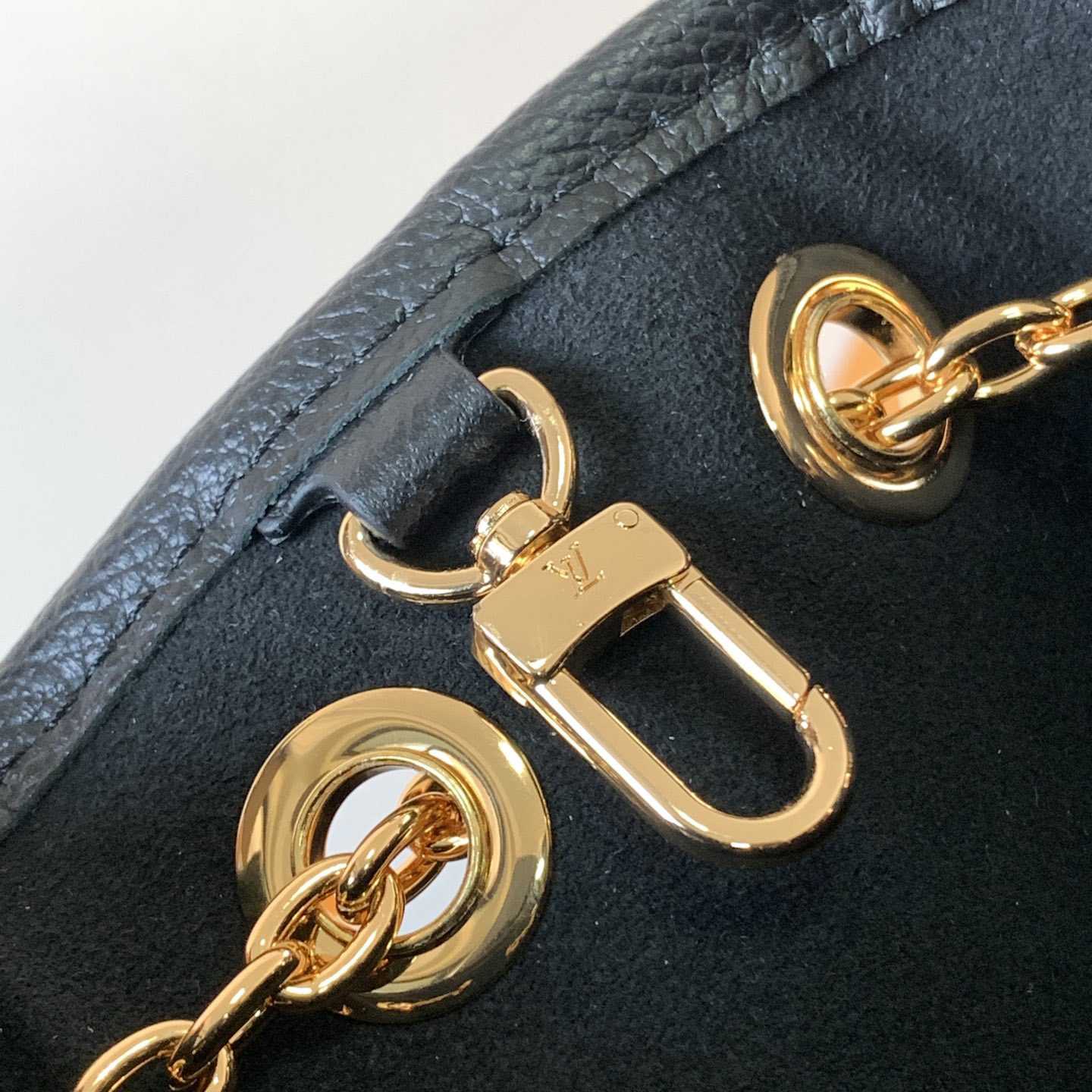 Louis Vuitton LV Bundle  M47209 - FashionPlug