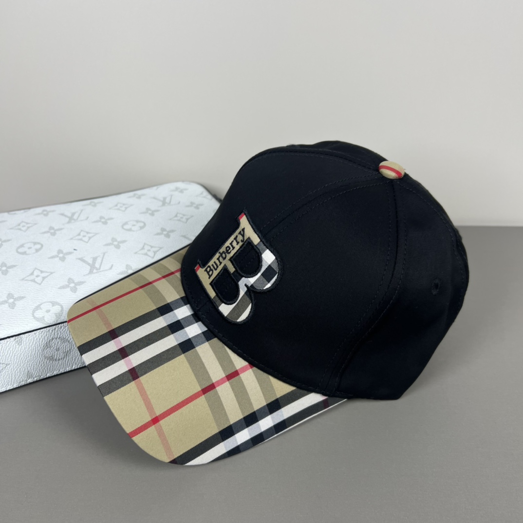 Burberry Baseball Cap - FashionPlug