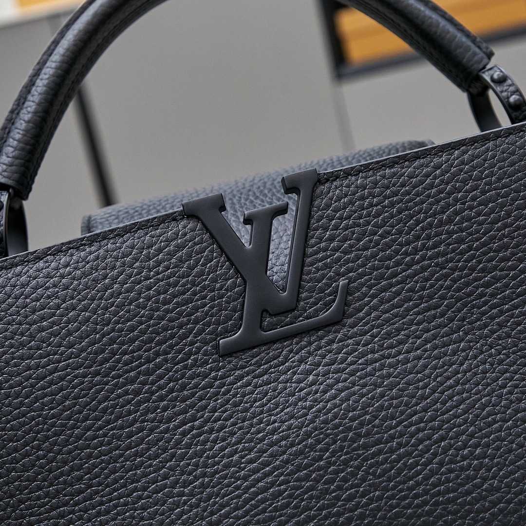 Louis Vuitton Capucines East-West MM  M23947 - FashionPlug
