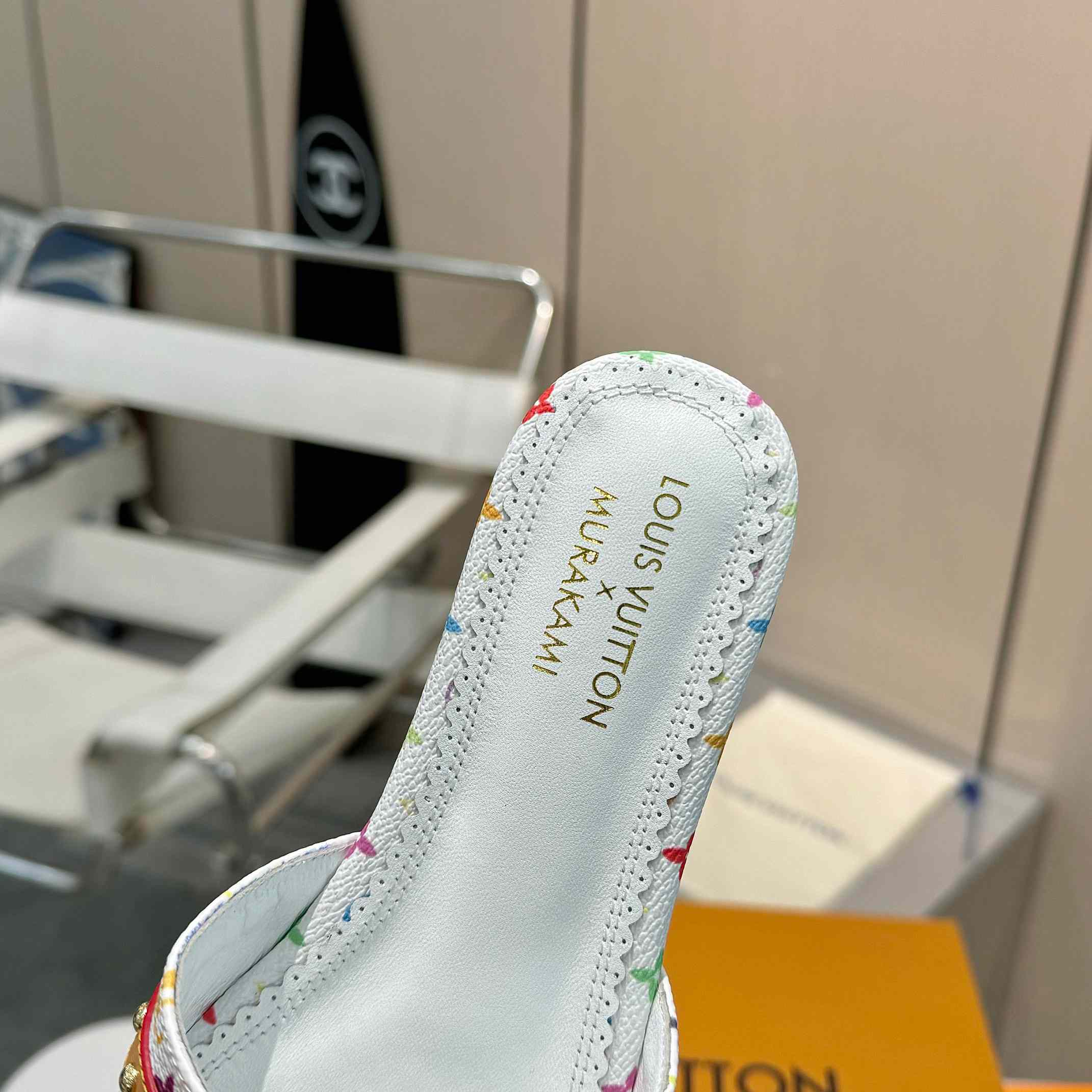 Louis Vuitton LV x TM 6AM Flat Mule   1AGZUV - FashionPlug