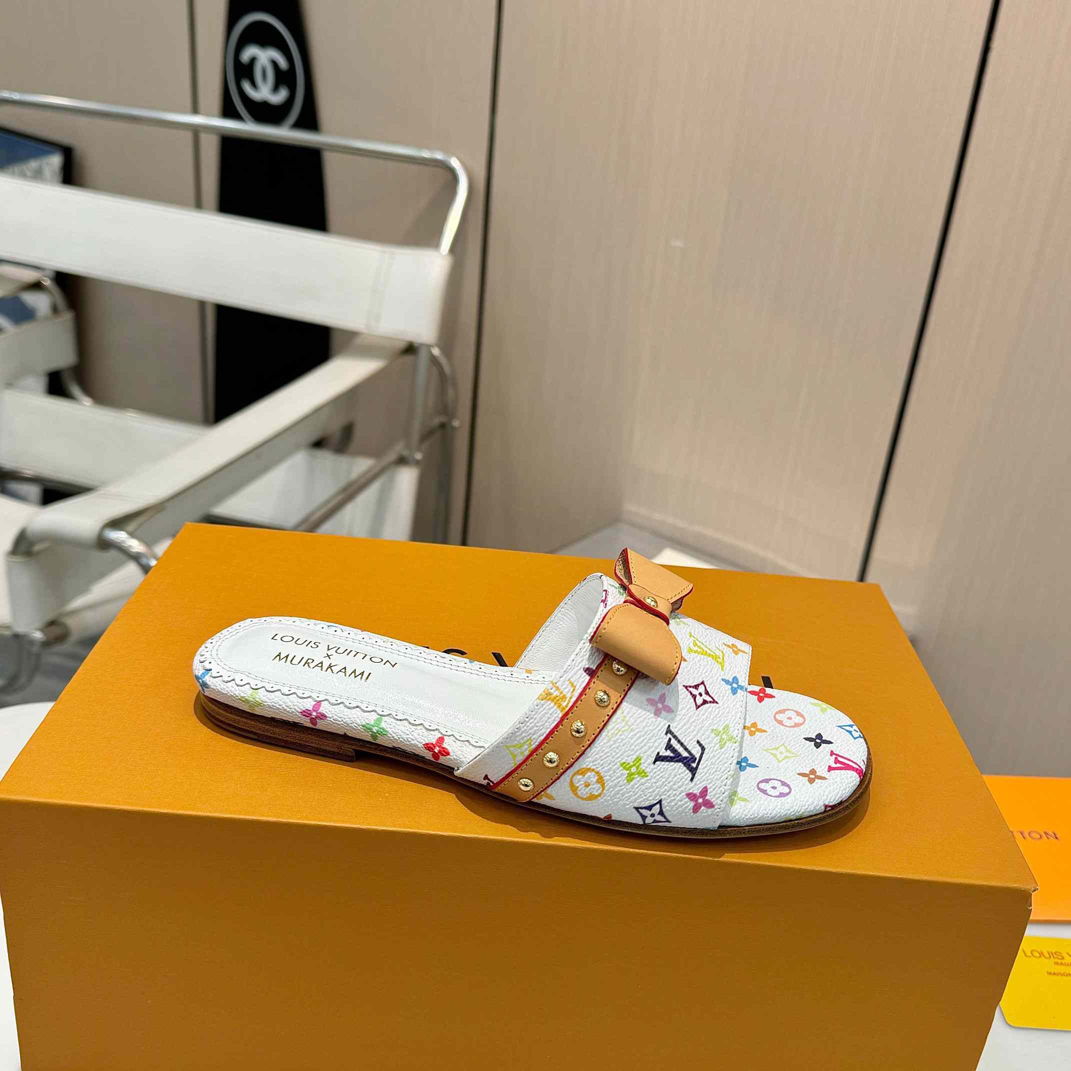 Louis Vuitton LV x TM 6AM Flat Mule   1AGZUV - FashionPlug