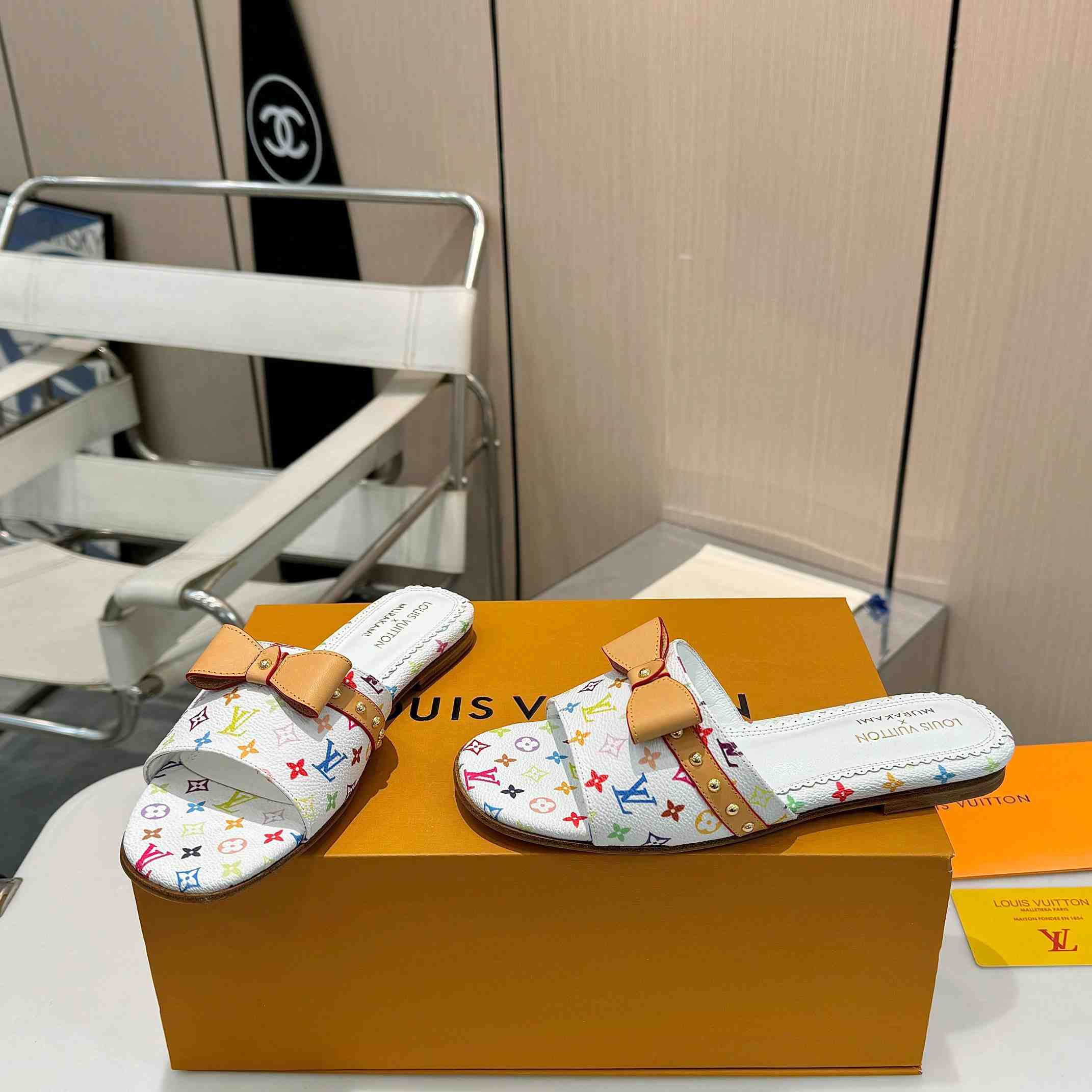 Louis Vuitton LV x TM 6AM Flat Mule   1AGZUV - FashionPlug