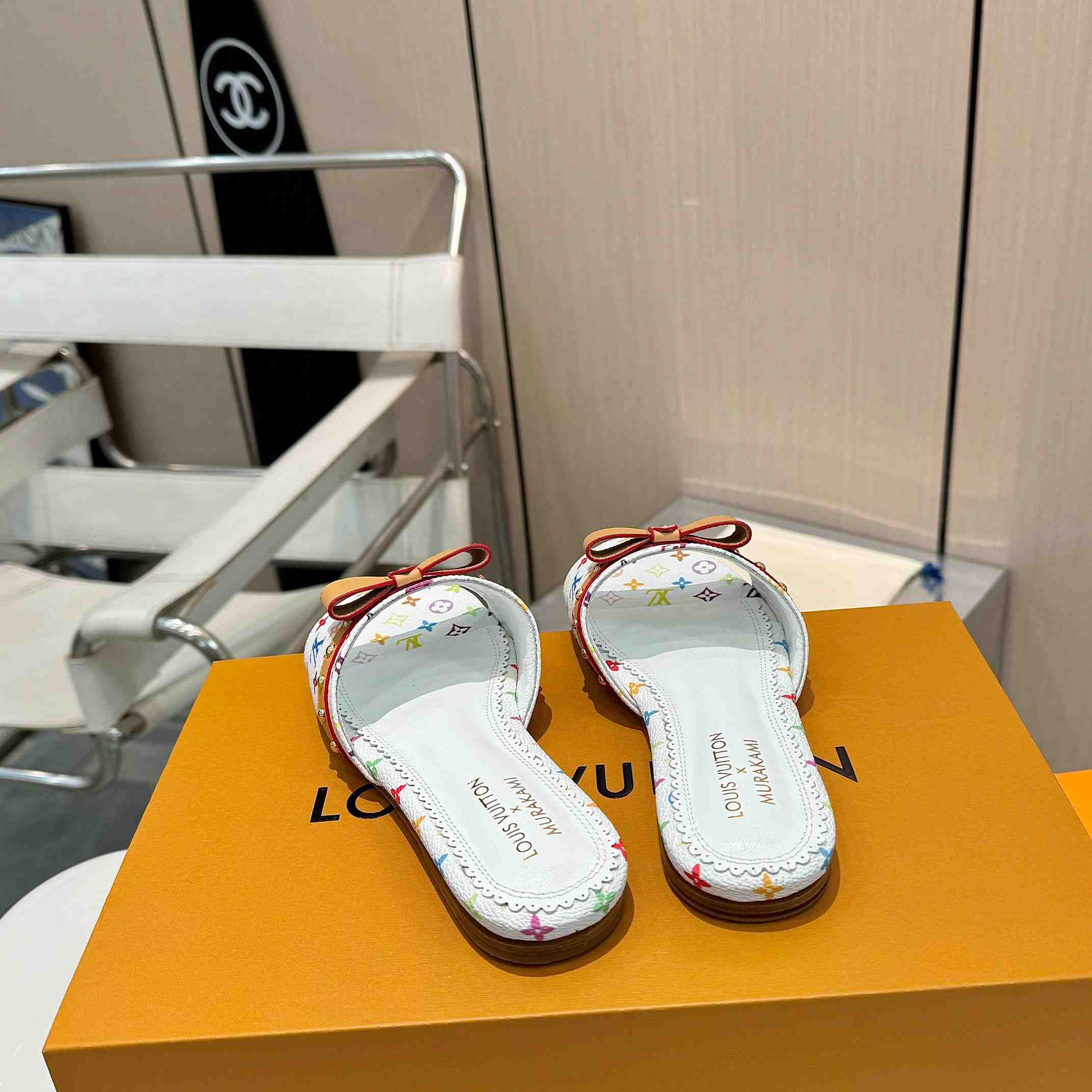 Louis Vuitton LV x TM 6AM Flat Mule   1AGZUV - FashionPlug