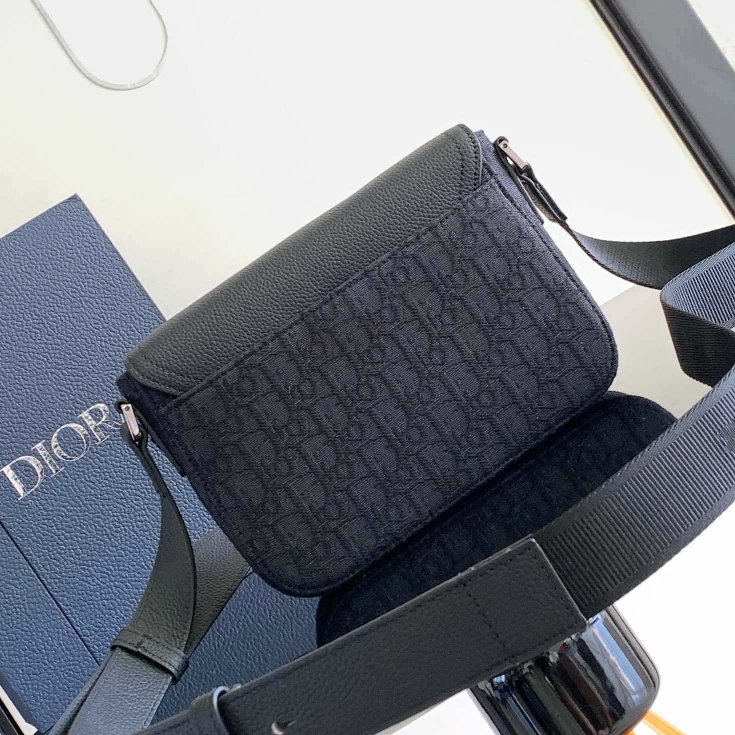 Dior Small Saddle Messenger Bag With Flap - FashionPlug