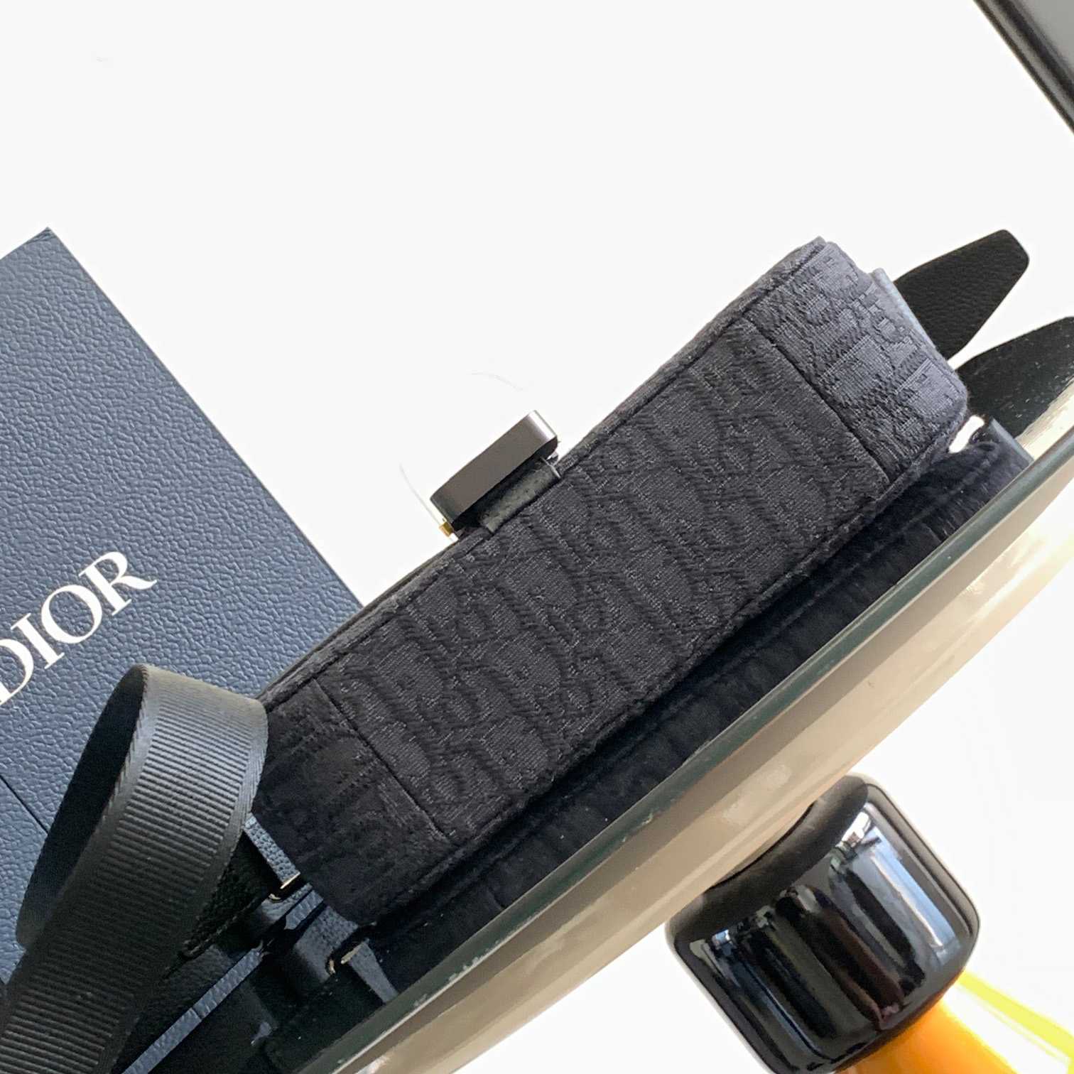 Dior Small Saddle Messenger Bag With Flap - FashionPlug