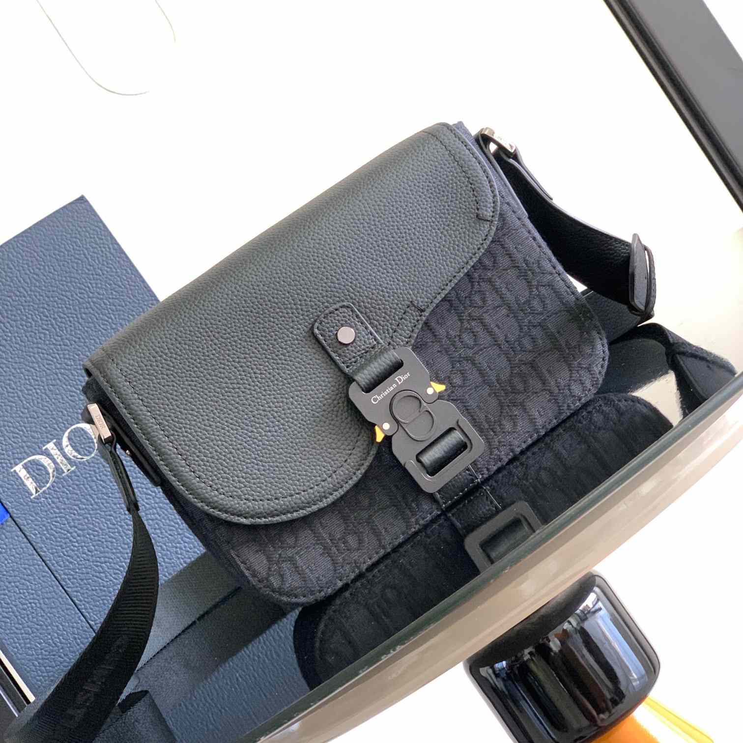Dior Small Saddle Messenger Bag With Flap - FashionPlug