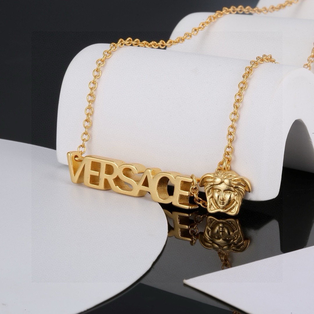 Versace Necklace - FashionPlug