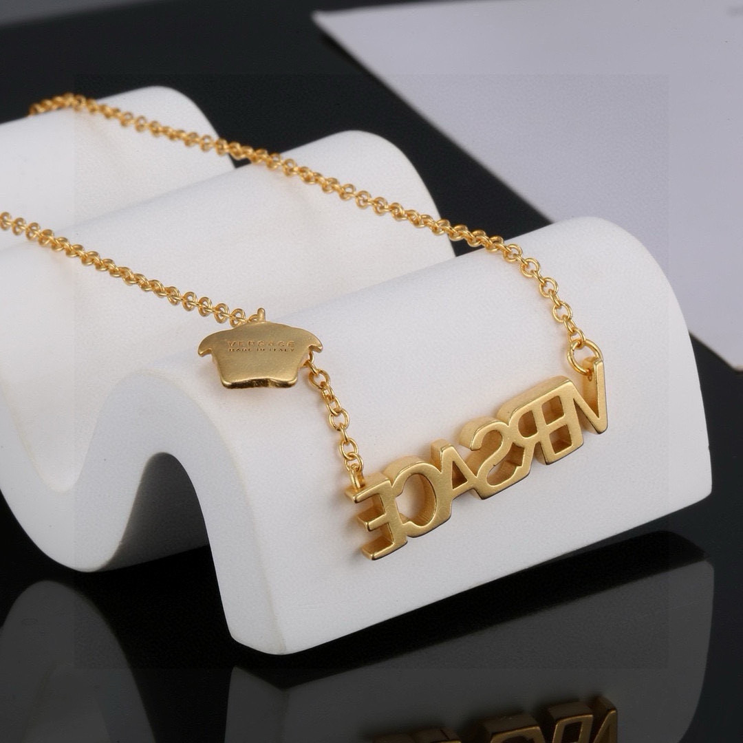 Versace Necklace - FashionPlug