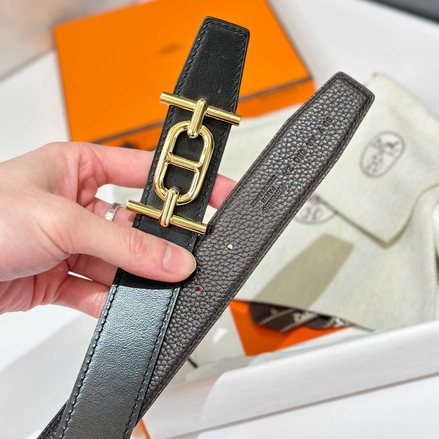 Hermes Ancre Buckle & Reversible Leather Strap 32mm - FashionPlug