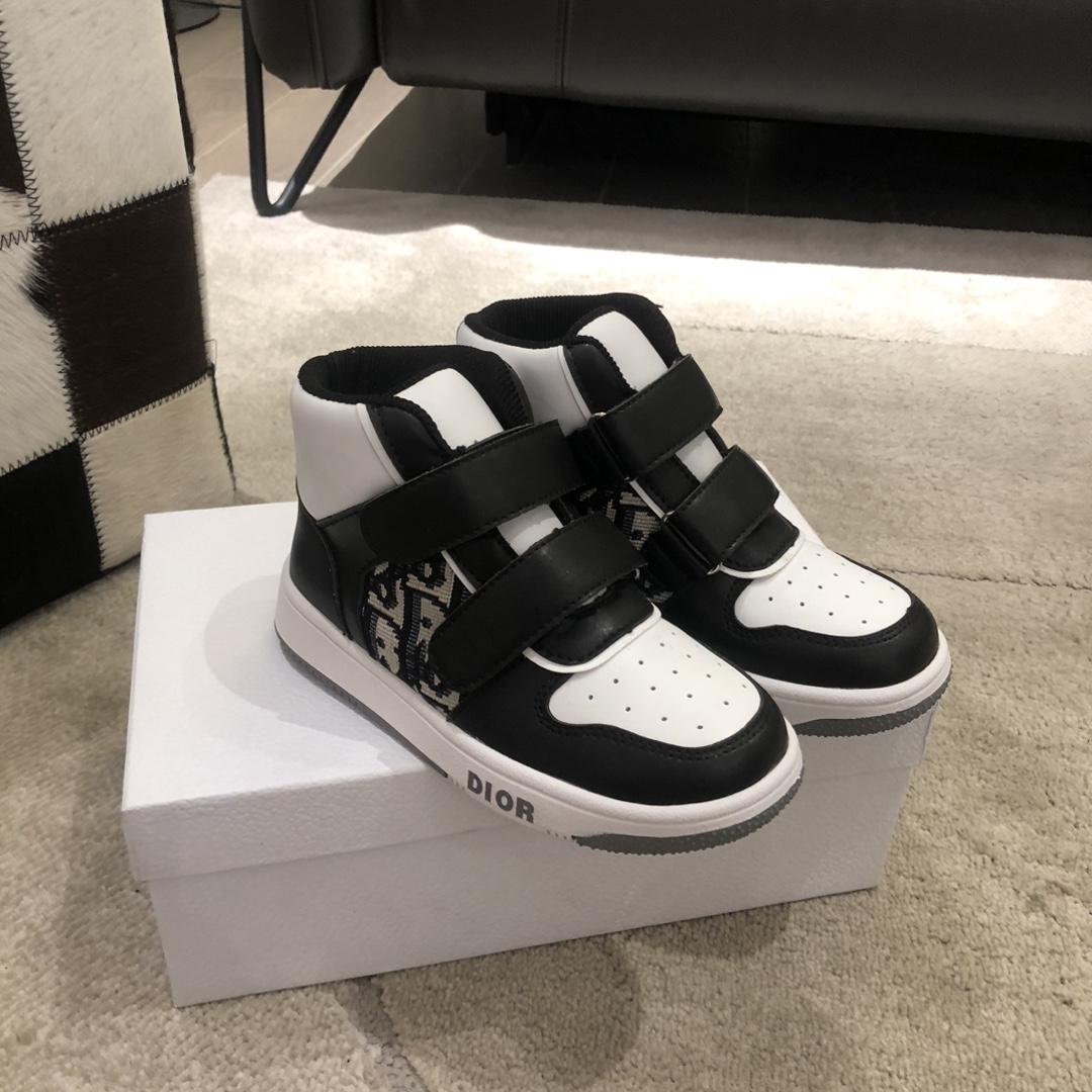 Dior Kids Sneakers - FashionPlug