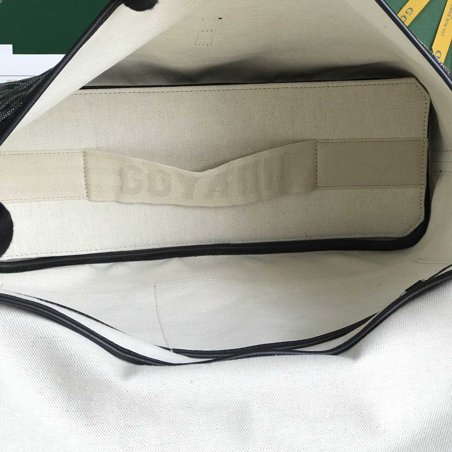 Goyard Capetien MM Messenger Bag   - FashionPlug