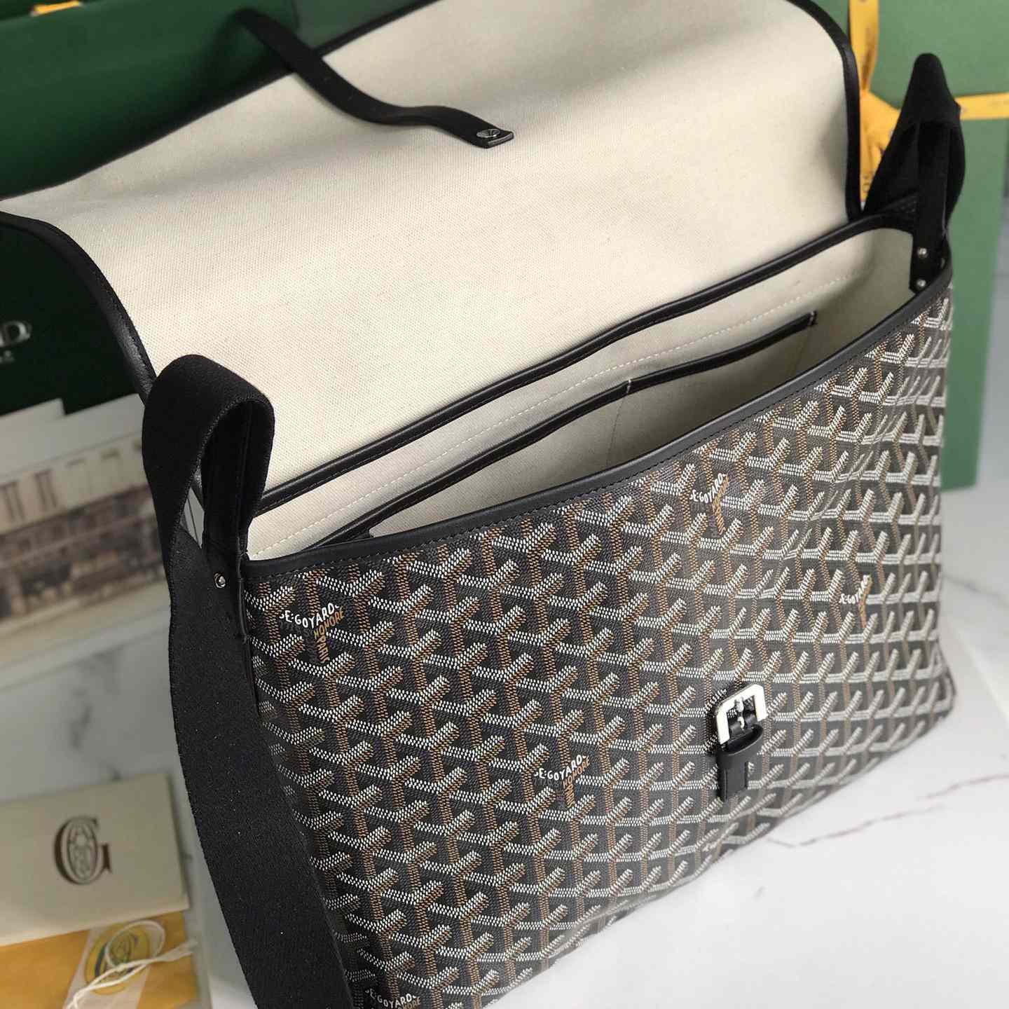 Goyard Capetien MM Messenger Bag   - FashionPlug