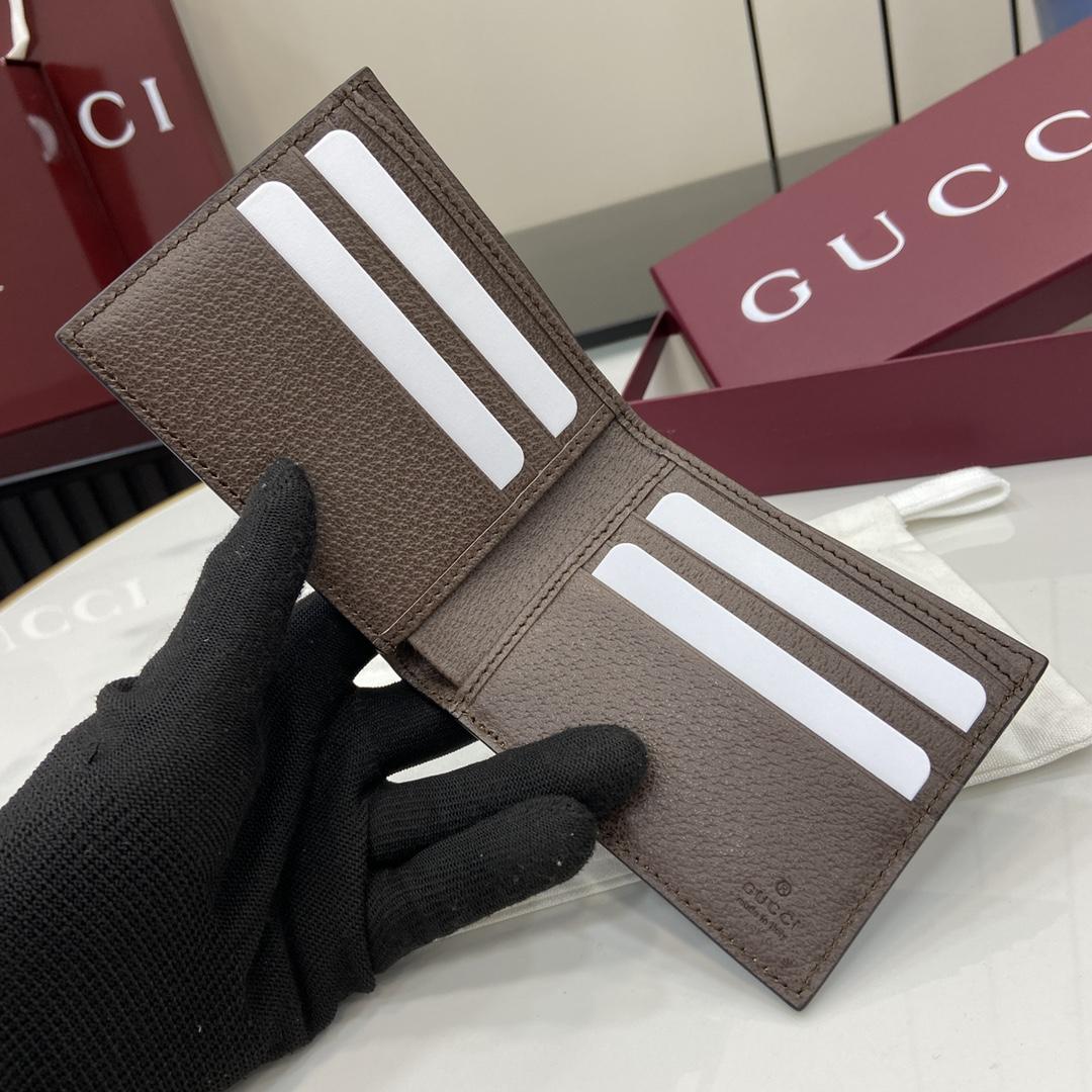 Gucci Bi-fold GG Printed Wallet - FashionPlug