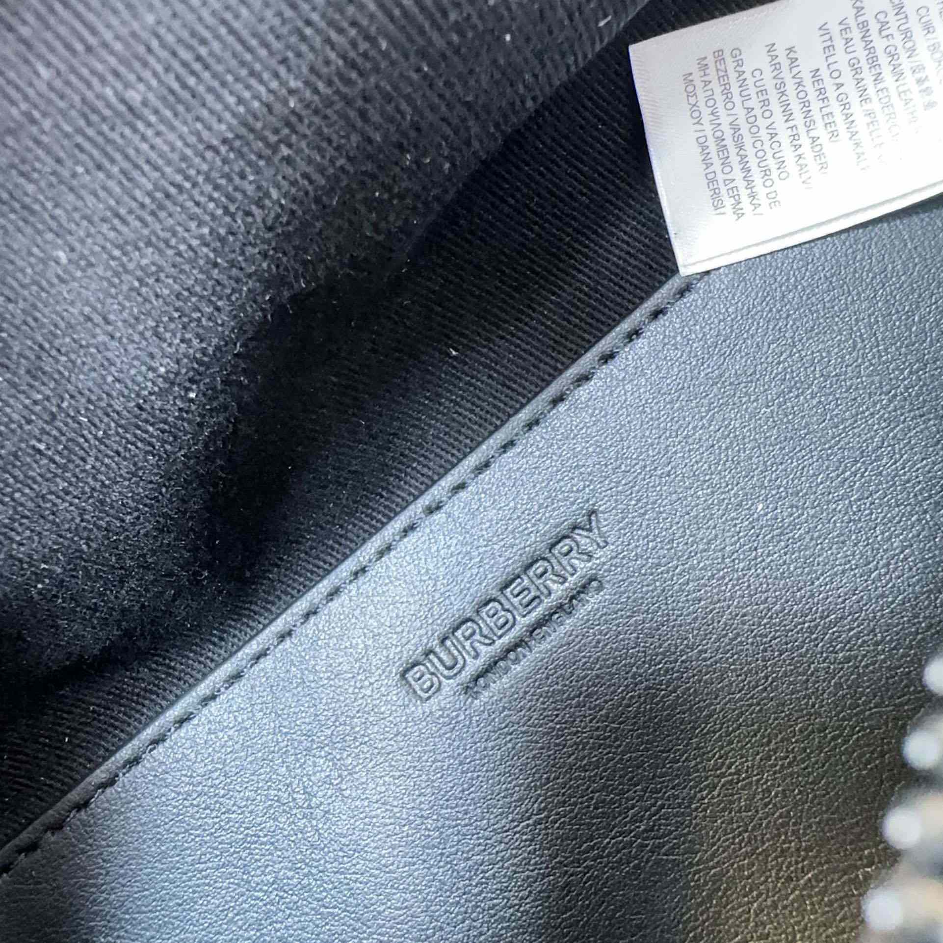 Burberry Cason Belt Bag  37.5-8-17cm - FashionPlug
