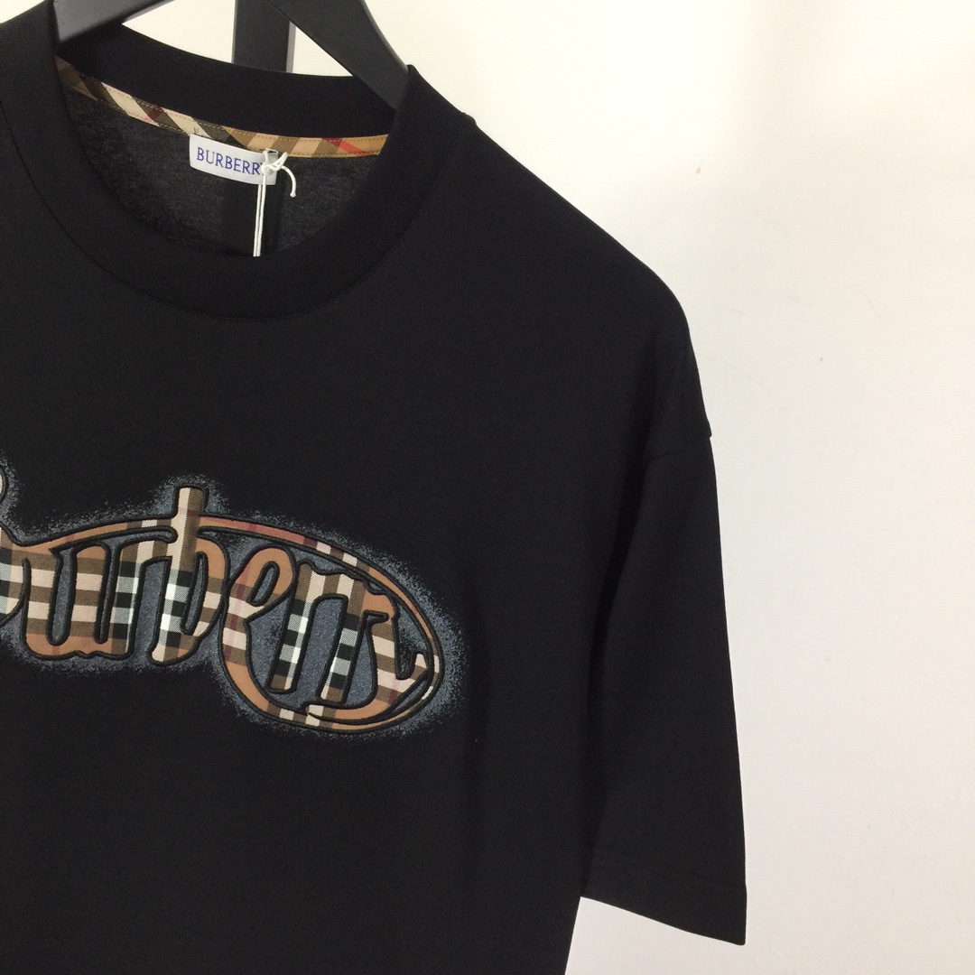 Burberry Cotton T-shirt - FashionPlug