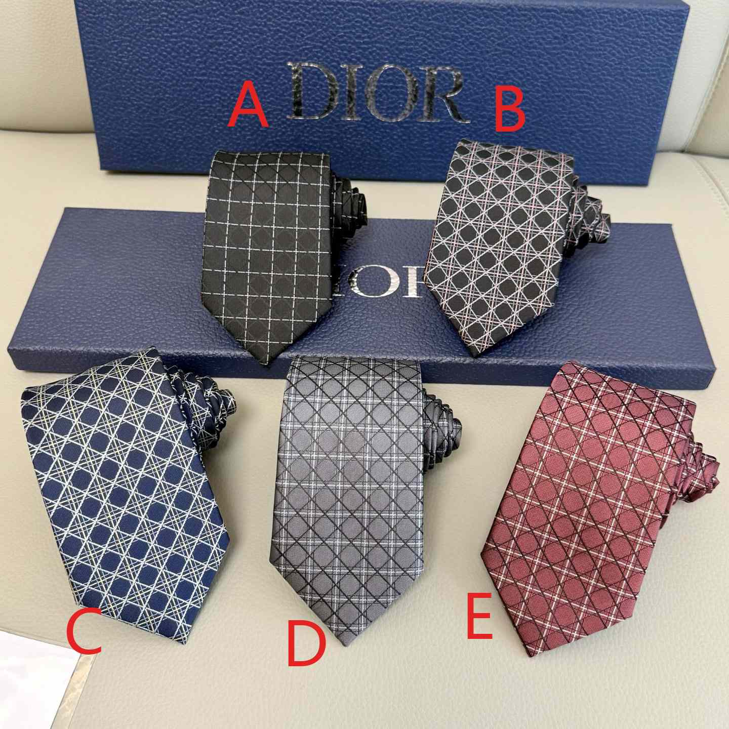 Dior Tie - FashionPlug