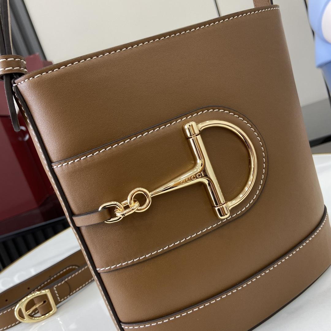 Gucci 73 Mini Bucket Bag - FashionPlug